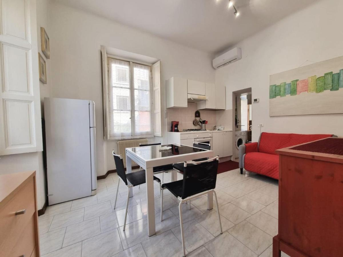 Relaxing Apartment In The Heart Of Milan Milão Exterior foto